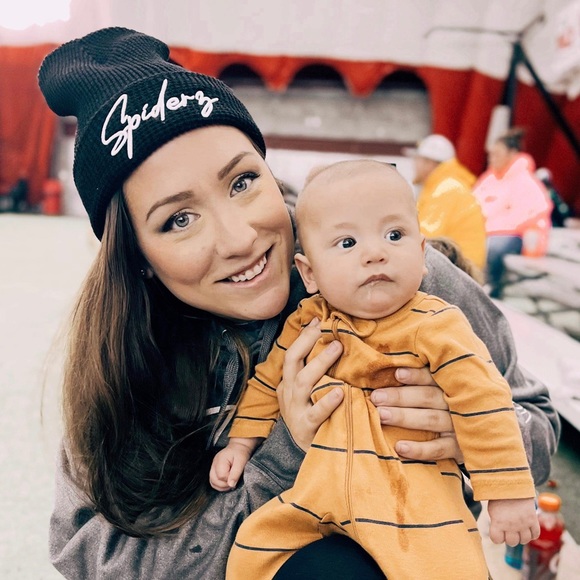 Meet your Posher, Rachel - Picture 2 of 2